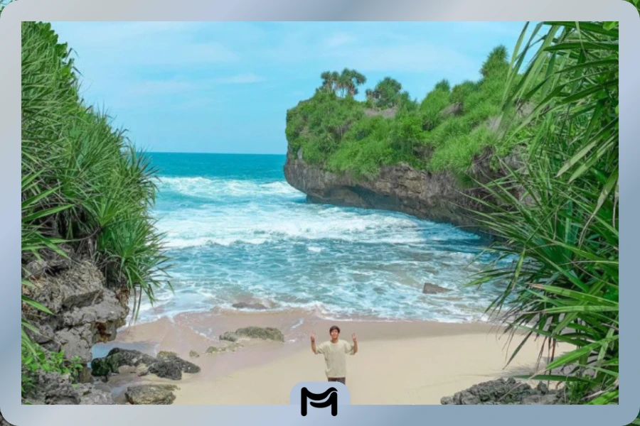 Pantai Peyuyon, Yogyakarta Beach Holiday