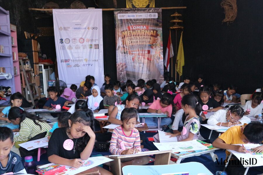 Lomba Mewarnai MBAF